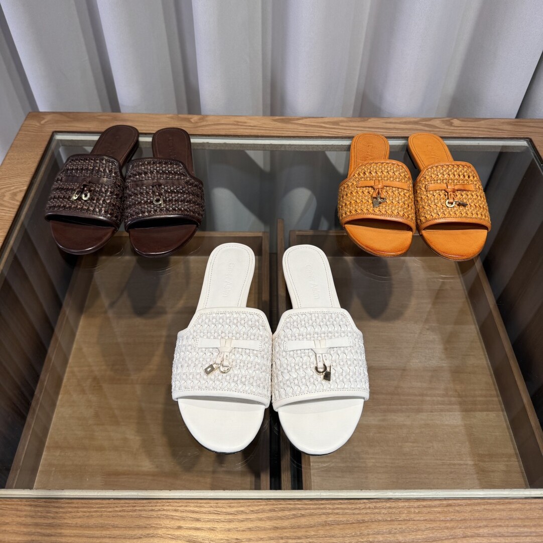 In Stock~Woven Sandals for Women, Flat Hollow-Out Design, 2026 Summer New Style, Outdoor Fashion Slippers, Fashionable Export Flat Slippers