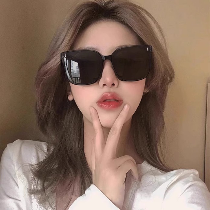 Gm New Style Sunglasses for Men with Large Faces, Stylish Uv Protection Sunglasses for Women, Trendy Prescription Glasses for Driving, Round Face