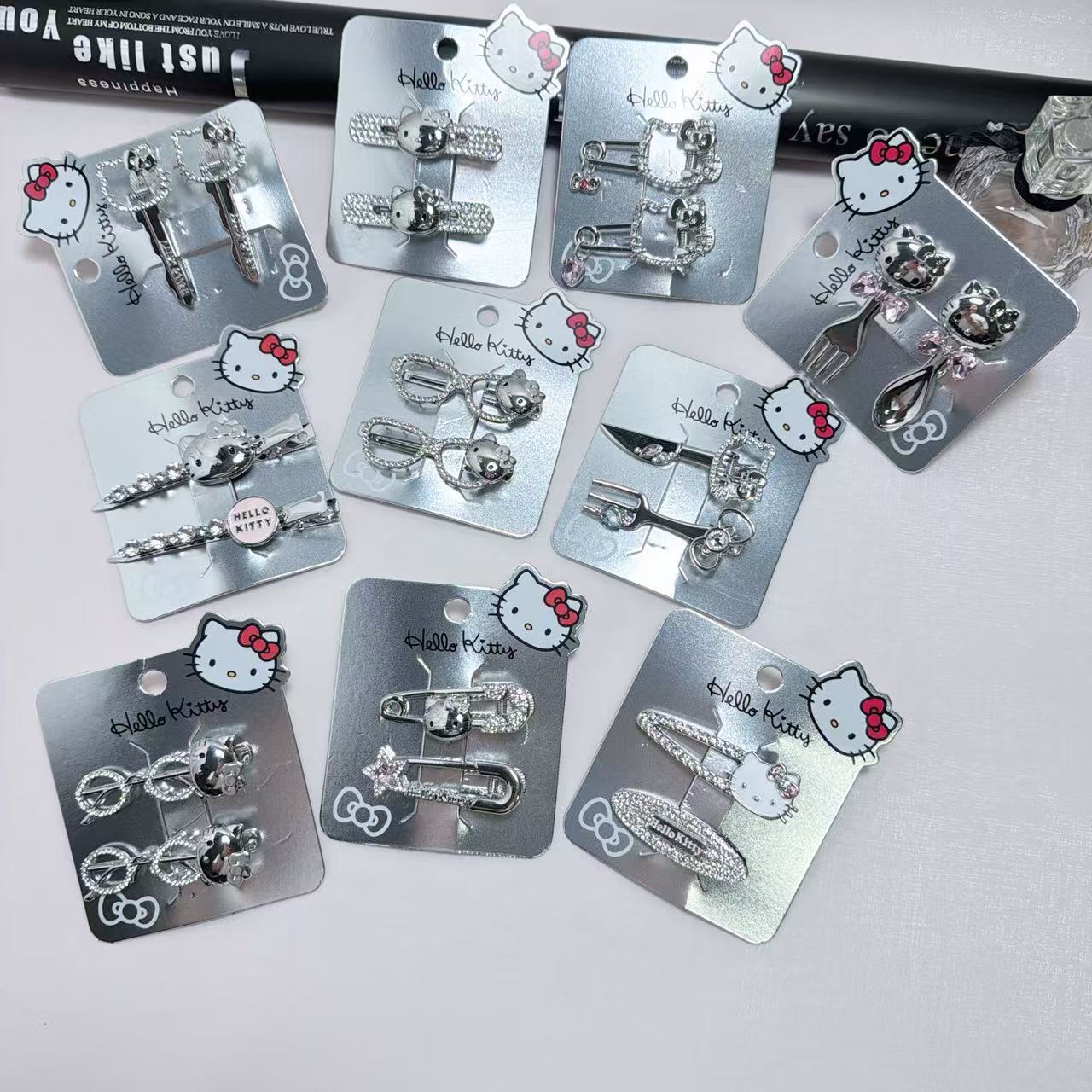 Officially Licensed Sanrio Hello Kitty High-End Metal Rhinestone Hair Clip with No Trace of Marks