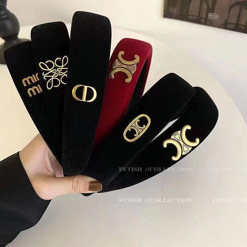 Black Vintage Velvet Headband Light Luxury French Style High Cranial Top Headband Arc de Triomphe Letter High Grade Red Velvet Headband