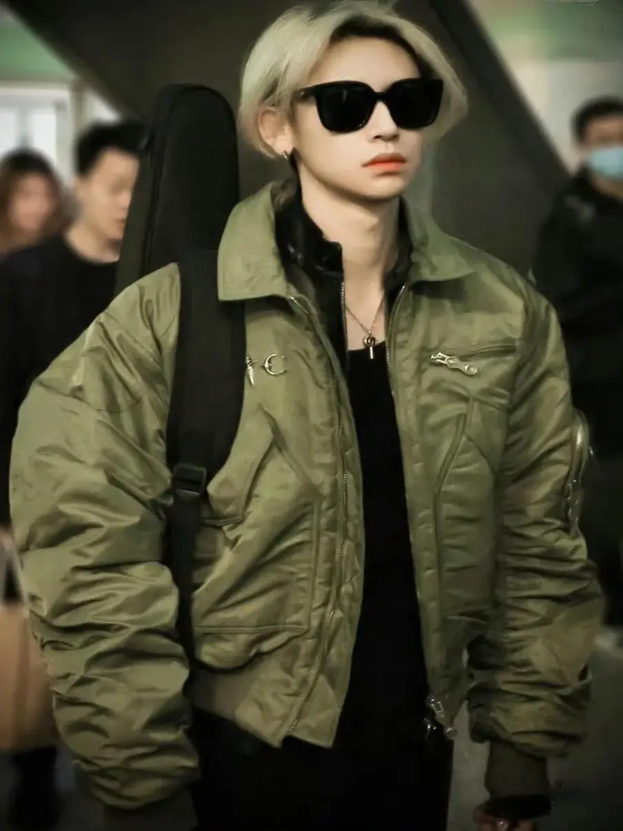 Thug Club Star and Moon Rivets Short Thousand Rivets jacket Cotton Flight Jacket jacket Bomber