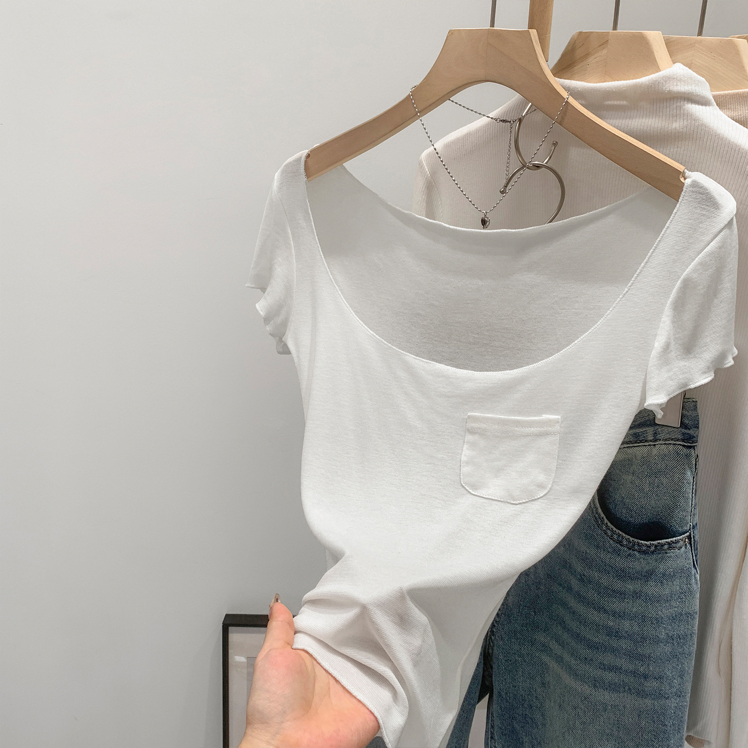 Lyocell Tencel Wool Large U-Neck White Short-Sleeve T-Shirt for Women, Summer Wear, 2026 New Style, Pure Desire Hot Girl Top
