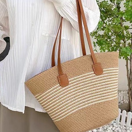Straw Woven Bag for Women, Summer Bag, Fashionable Tote Bag, Large Capacity Woven Bag, Cross-Border Bucket Bag, Women's Wholesale Bag