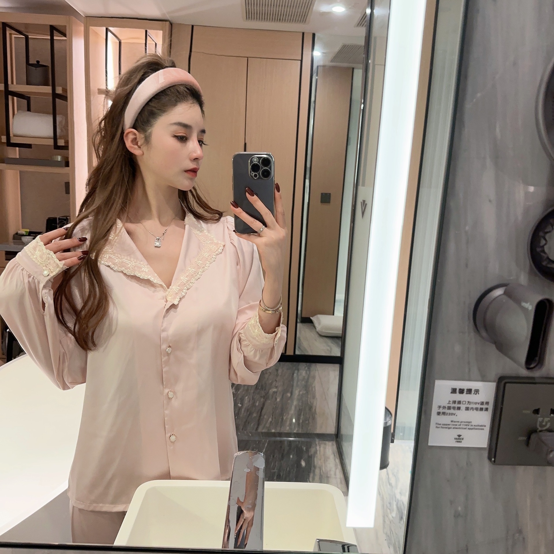 [Miss Ellie] Solid Color Advanced Sense Ice Silk Pajamas New Sweet Doll Collar Princess Style Set