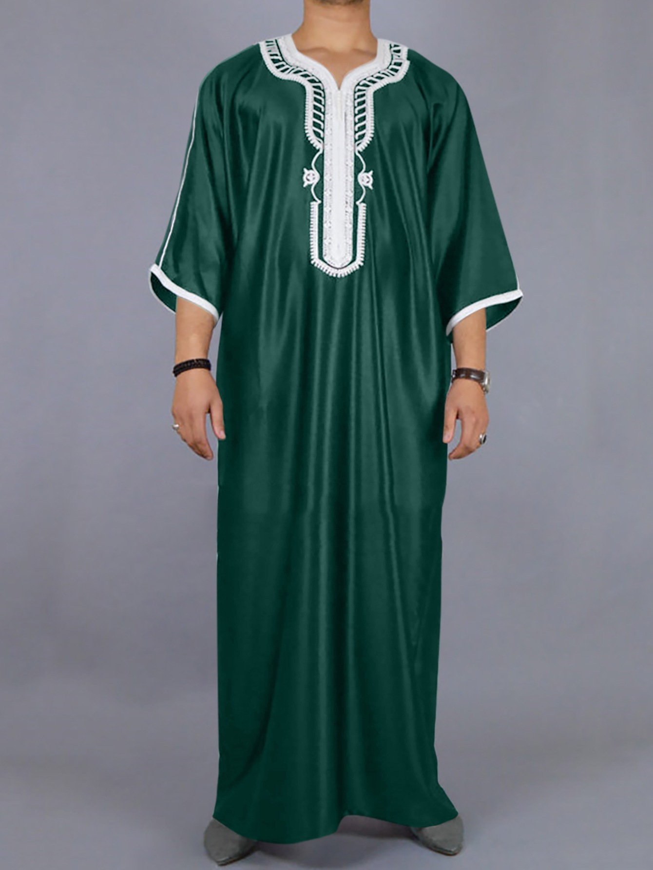 2026 New Cross-Border Men's Mid-Length Moroccan Casual Youth Ordinary Embroidered Robe 113824 QC-foto från 1688 på Qualit.ly