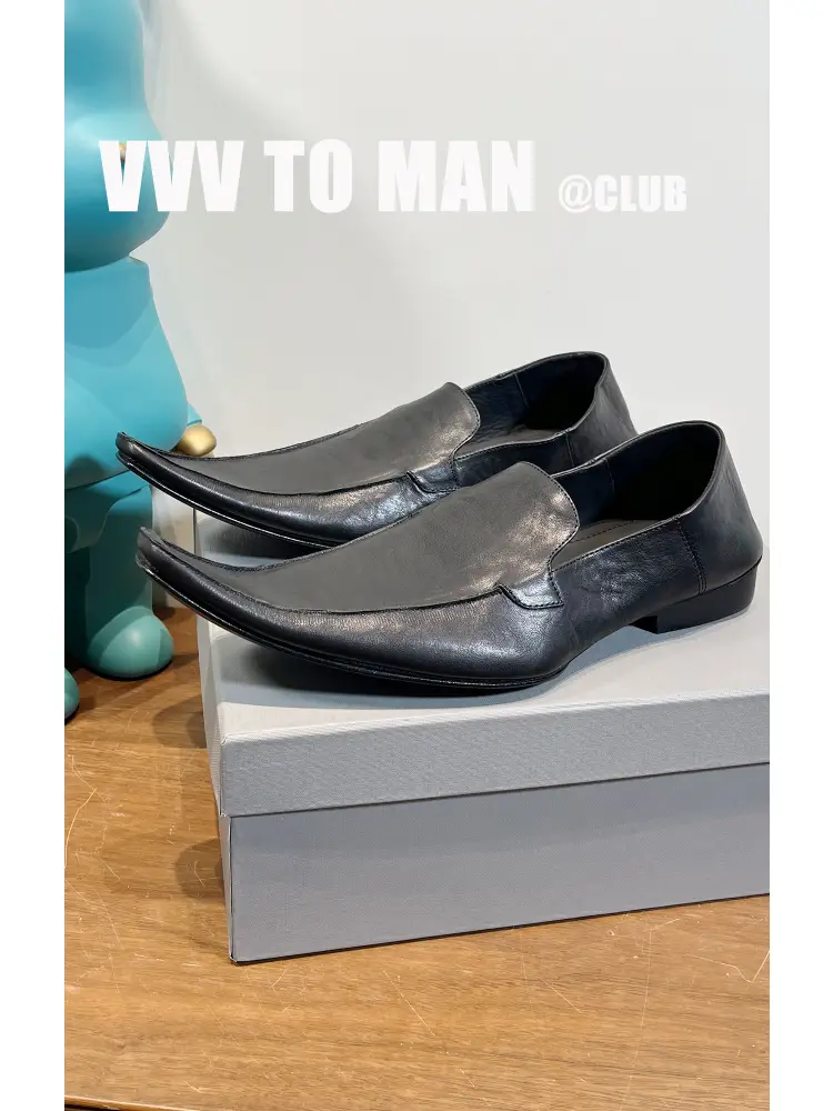 【Look for Vvv】Exaggerated Long Toe~Pasadena Black Leather Loafers with a Soft Heel That Can Be Worn Without Laces