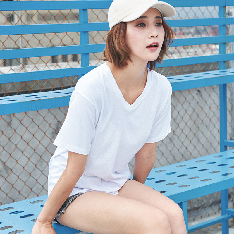 250g Japanese style 2020 Summer new short sleeve V-neck cotton white T-shirt design sense men's and women's bottoming shirt can be customized