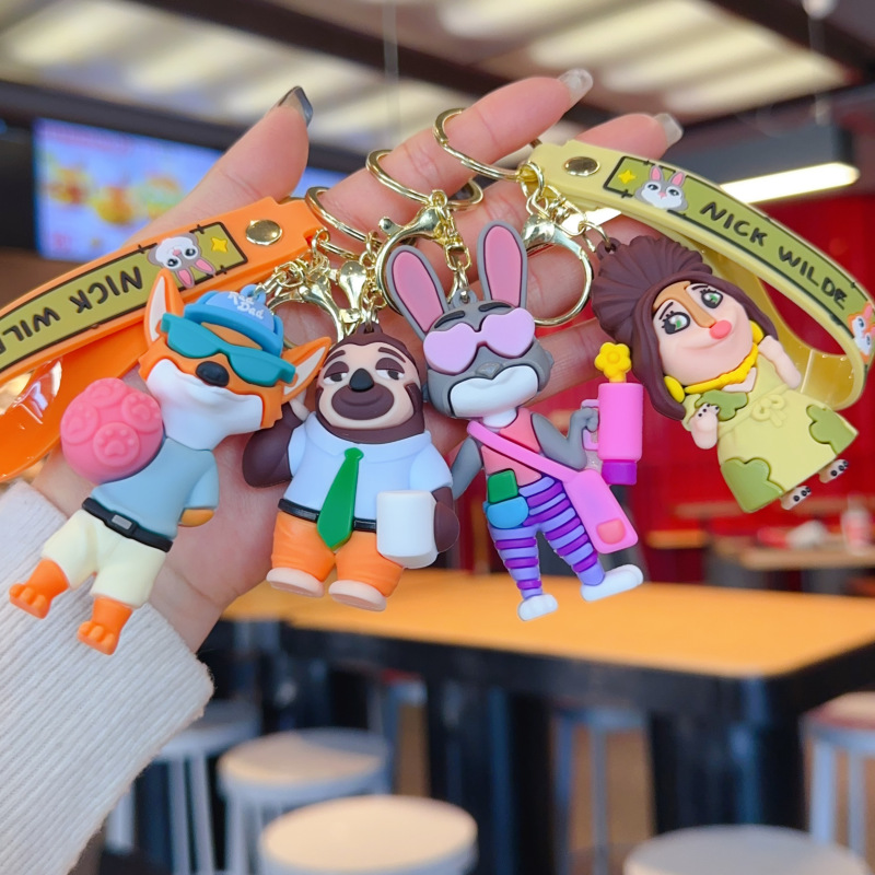 Cross-Border Zootopia Keychain Cute Cartoon Judy Rabbit Doll Couple Bag Pendant Small Gift