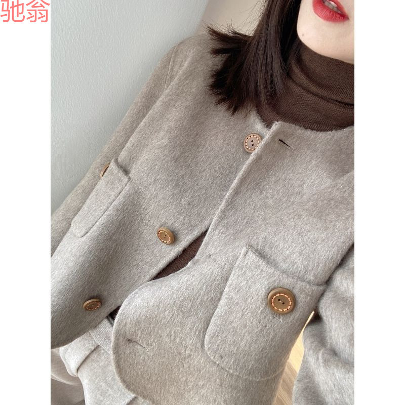 W9Q Exquisite Retro Niche High-end Short Coat Women's Autumn and Winter Fashionable Loose Western Style Slimming Small Wool