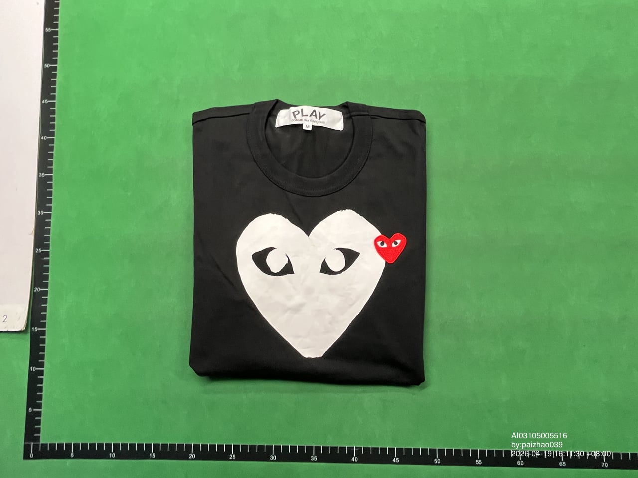 PLAY Comme des Garçons Heart T-Shirt QC