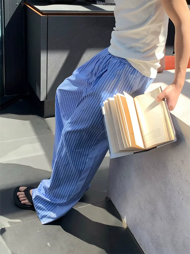 American-Style Niche Blue Vertical Striped Casual Pants for Men, Summer Hong Kong Style Trendy Lazy Ice Silk Vacation Beach Pants Foto QC de TAOBAO na Qualit.ly