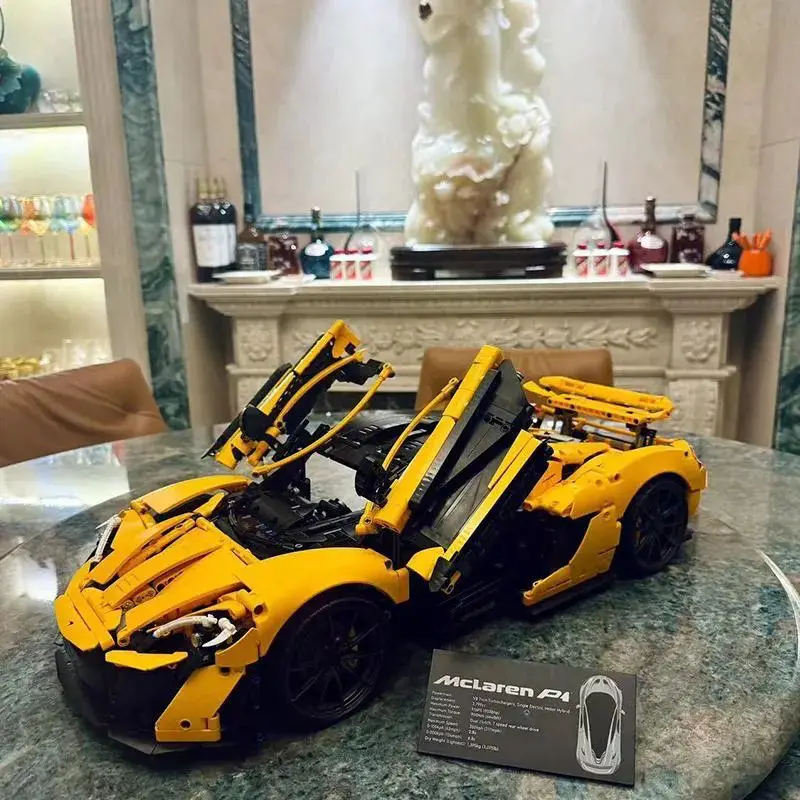 LG McLaren P1