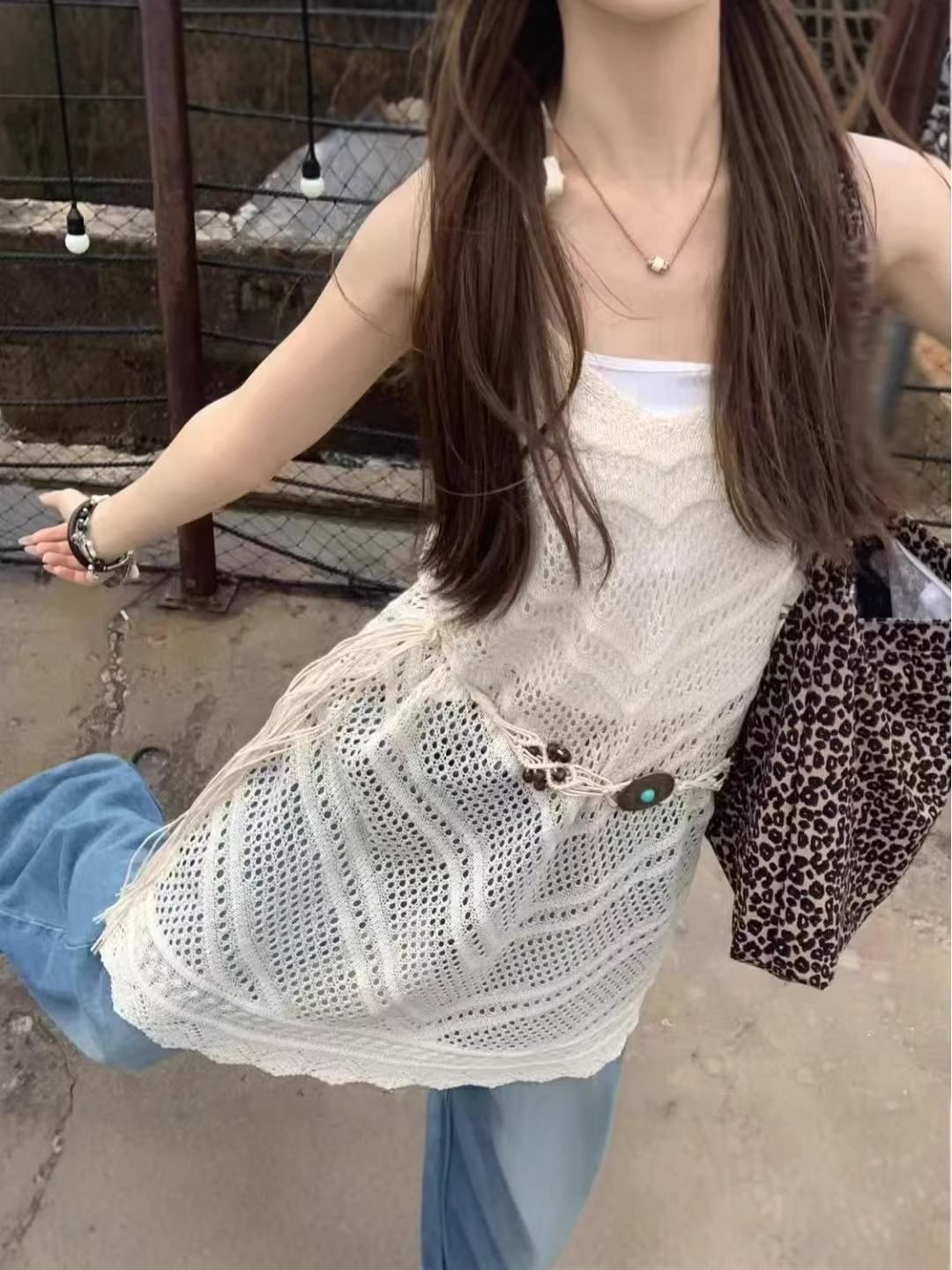 Commuter Style Summer New French-Style Elegant Knit Hollow-Out Dress, Slim Fit, V-Neck, Loose Sleeveless Long Dress