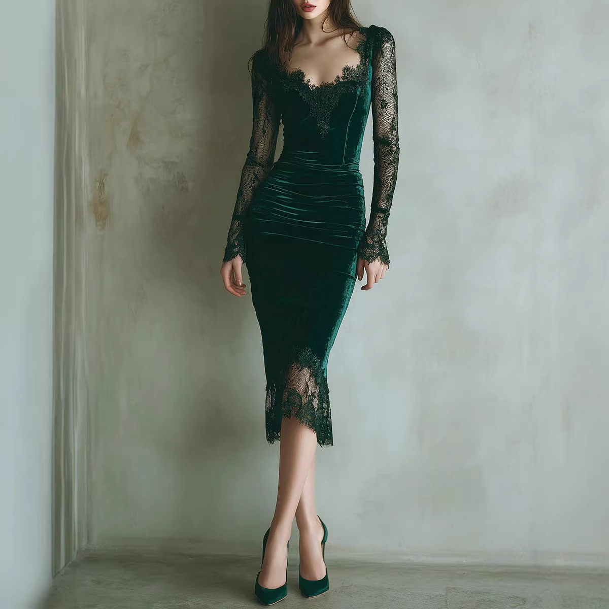 French-Style Romantic Ladylike Elegant Velvet Lace Waist-Cinching Bodycon Dress Autumn Style Nanyou