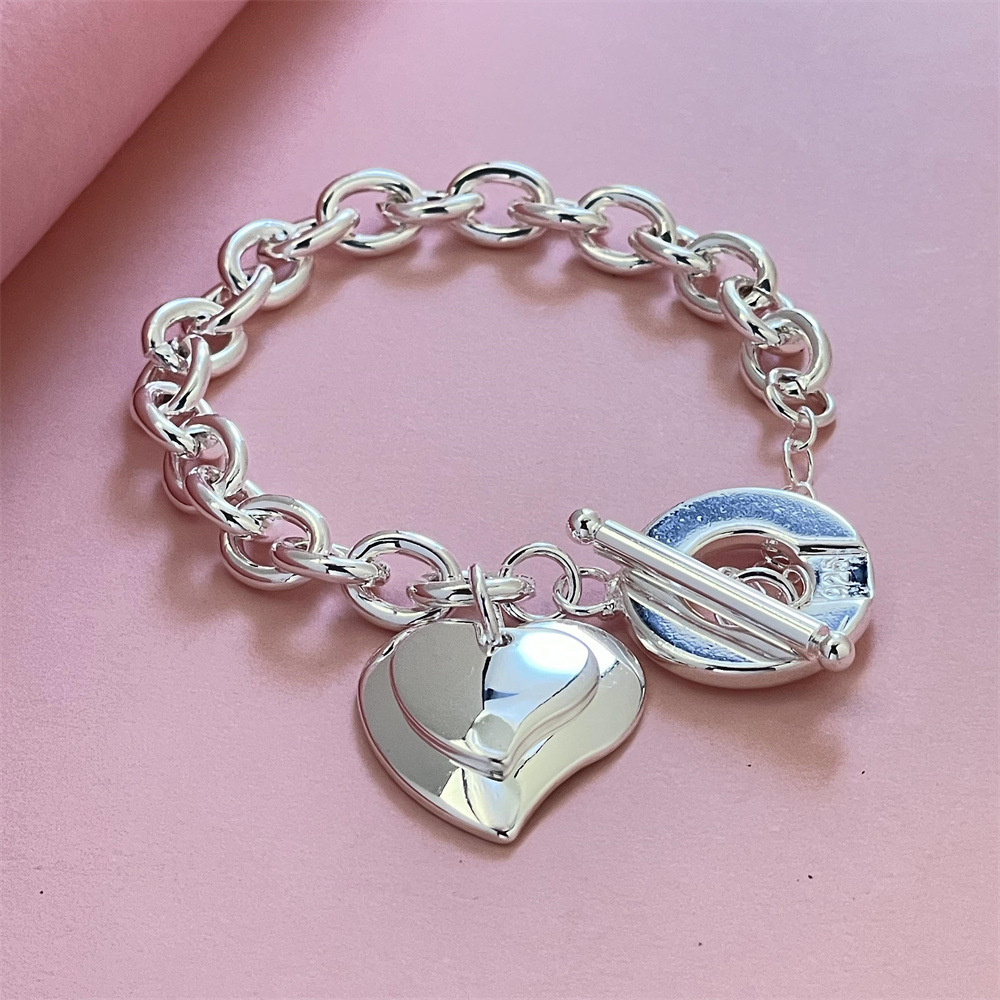 Foreign trade jewelry silver plated TO double heart brand bracelet trembles small red book online red popular bracelet in stock wholesale