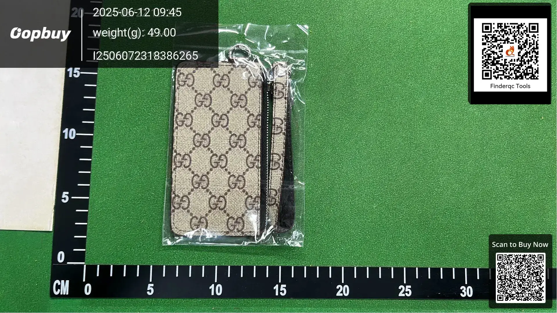 Gucci GG Supreme Canvas Card Case