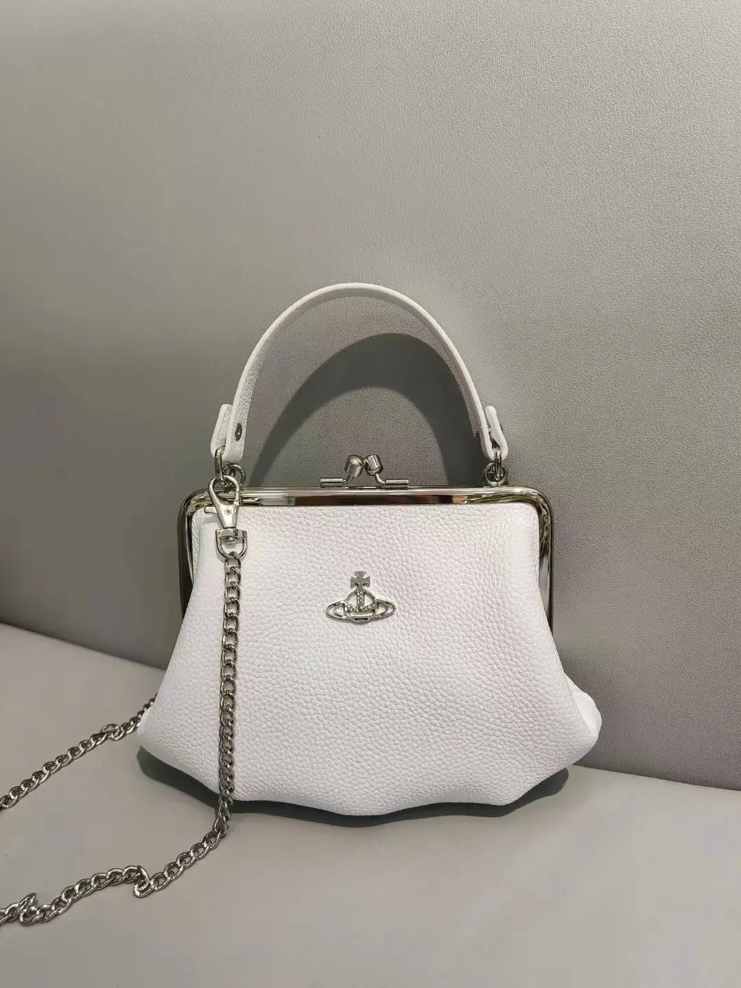 Queen Mother of the West Silver Dumpling Bag Small Saturn Bag Female Summer Versatile Chain Messenger Bag Fancy Clip Bag