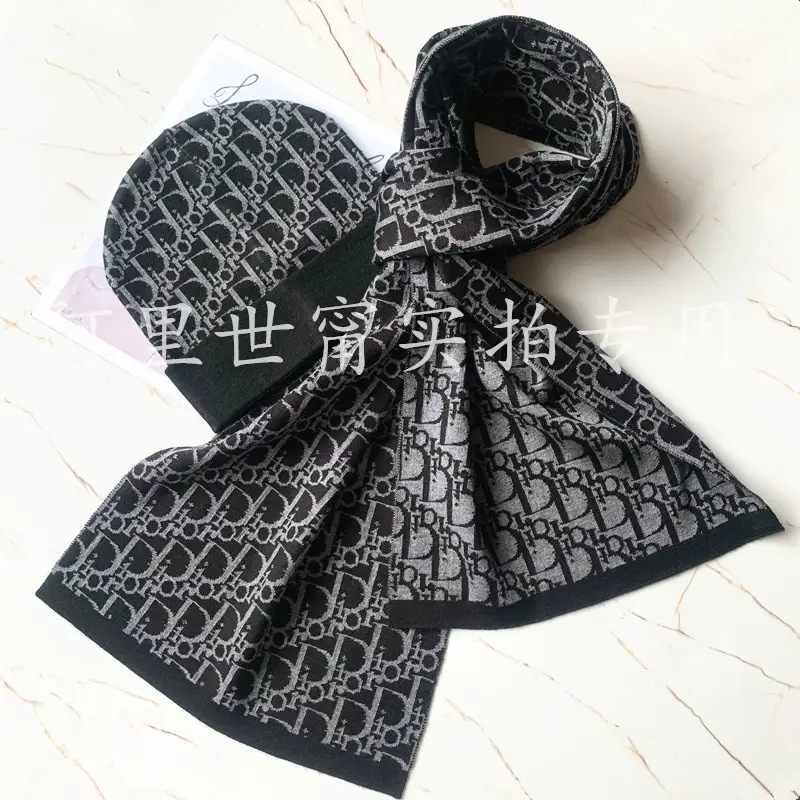 European and American Cross-border Source Goods Men's Wool Knitted Scarf Hat 2-piece Set of Old Flower Letter Warm Adult suit