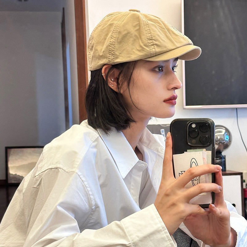 Japanese-Style Minimalist Retro Forward Cap for Women, Versatile Artist Beret That Makes the Face Look Smaller, Worn Backwards, Stylish Newsboy Cap