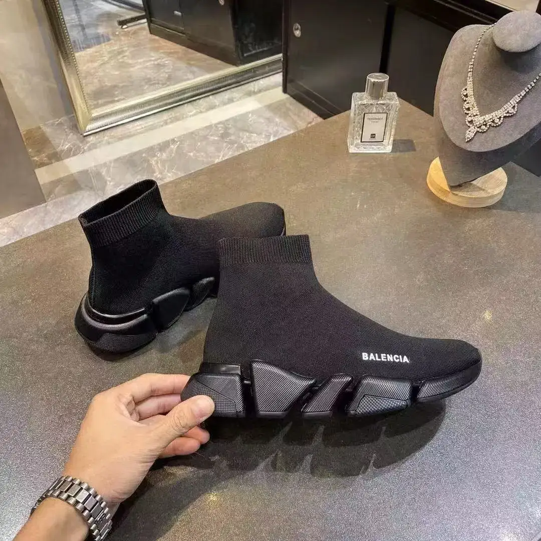 Guangzhou High Version Paris Black Casual Comfortable Socks Shoes Men and Women Same Style Sports Shoes Thick Sole Couple Shoes Trendy