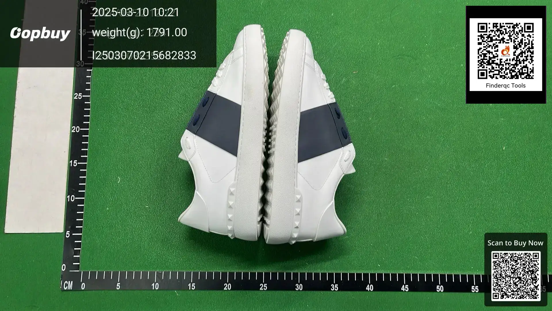 Foreign trade V family casual sneaker rivet small white shoes fashion trend couple single shoes men and women with shoes