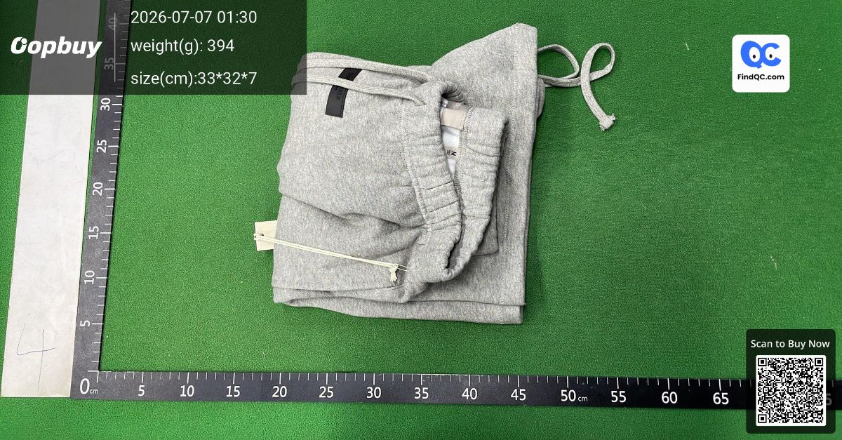 Essentials Fear of God Short Sleeve T-Shirt Heather Grey — QC-Foto 3