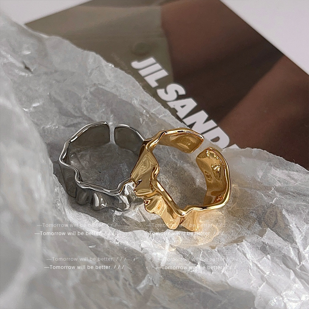Trendy Irregular Pleated Rings with a Minimalist Design, Fashionable Index Finger Rings That Can Be Stacked for a High-End Look