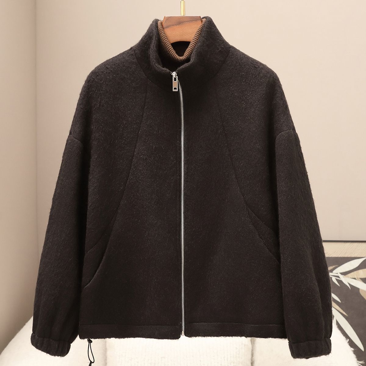 Small Quantity of Clothing from Haining, New Spring Collection, Stand Collar Wool Blend Top, 2026 Casual Korean Style Women's Woolen Coat