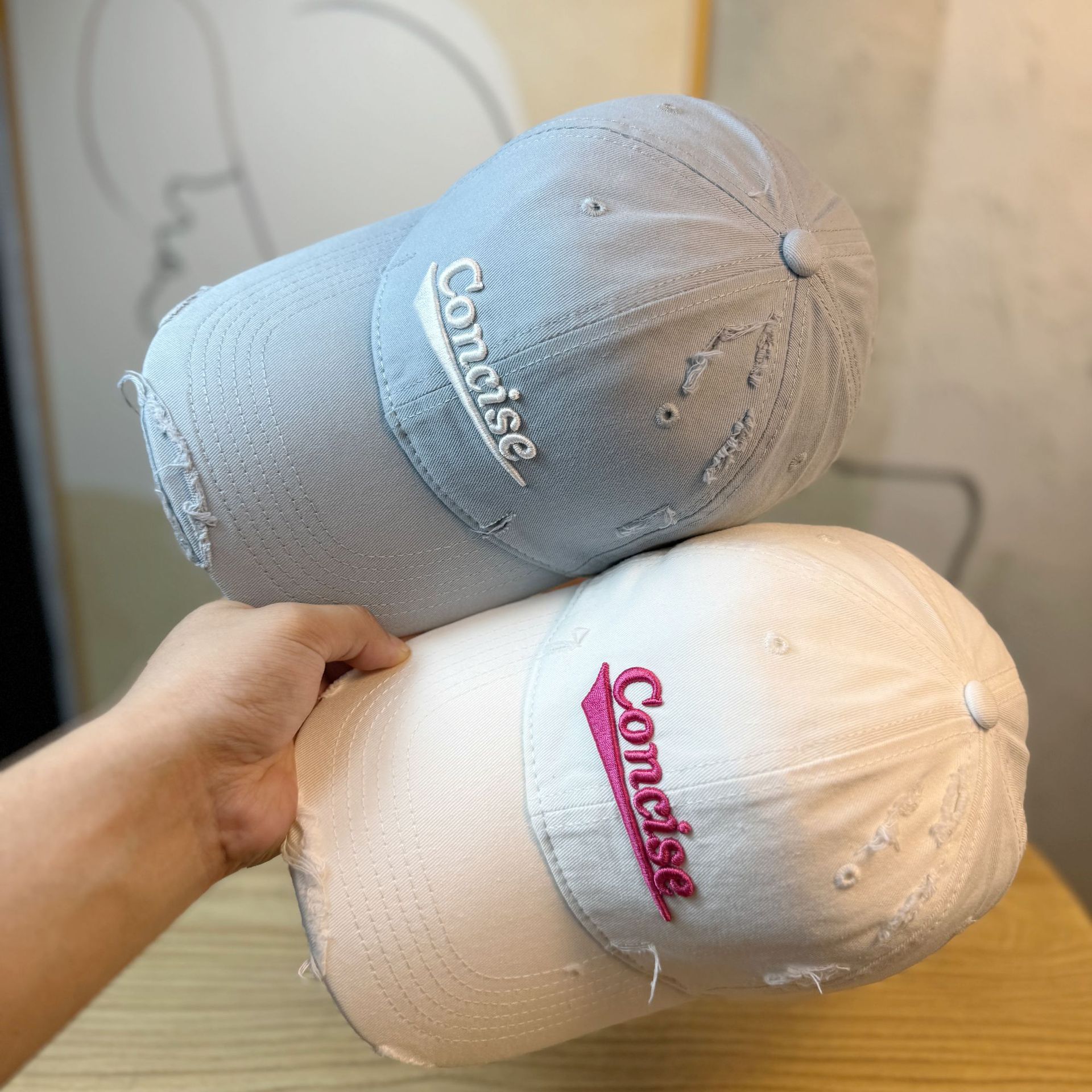 Rapped Big Head Letter Baseball Cap Women's Spring and Summer Wide Brim Casual All-match Face Showing Small Soft Top Cap Men's