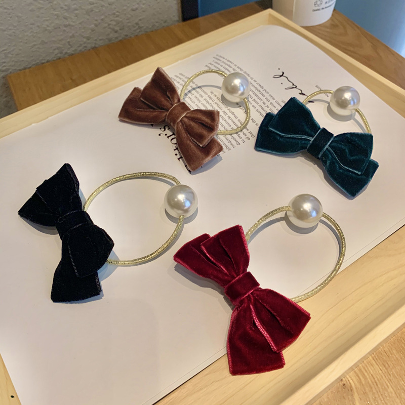 South Korea velvet bow hair rope autumn and winter imitation pearl hair ring black ball head hair accessories hair rope rubber band headdress for women