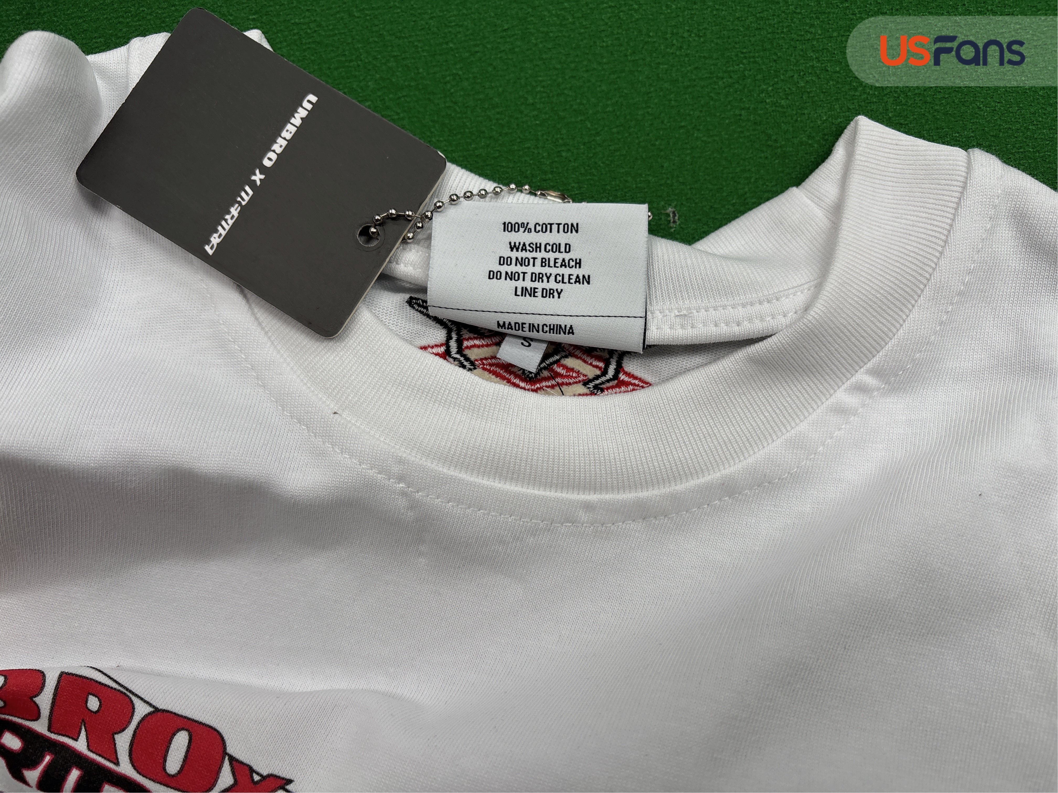 U&M Collaboration Edition Printed and Embroidered White Short-Sleeve Shirt QC
