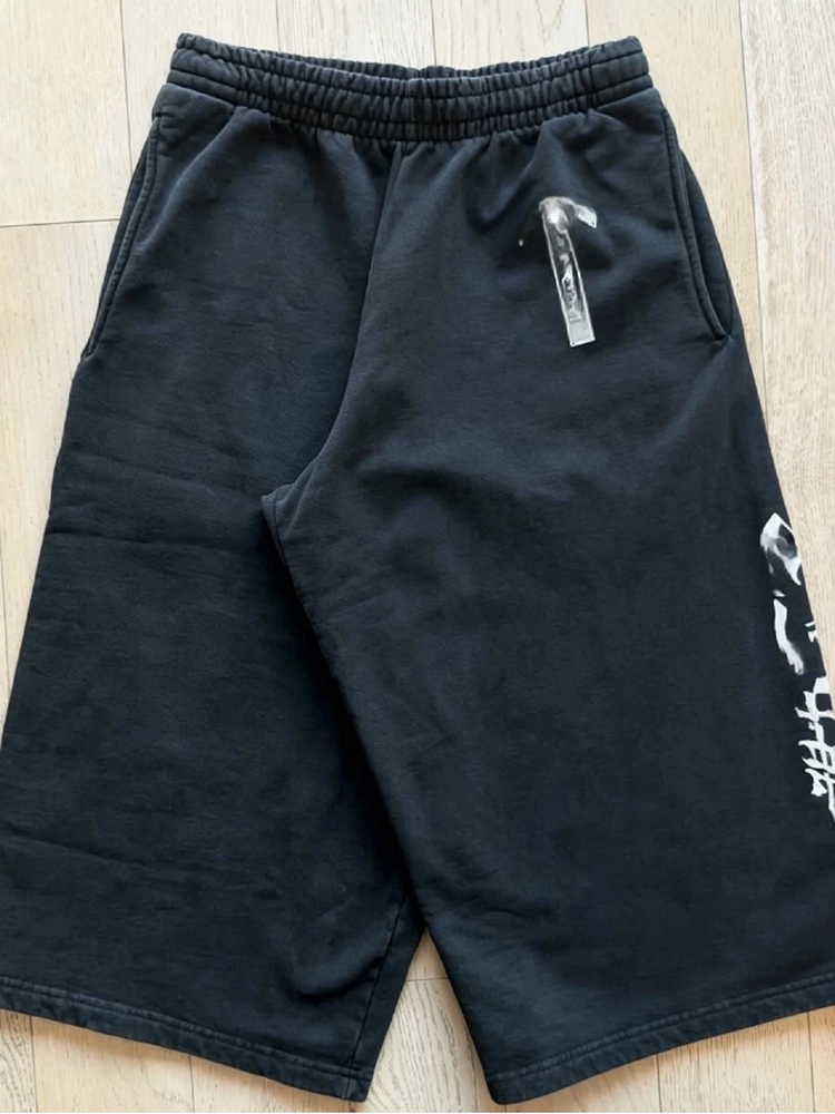 Produced by Water Studio, Soap N Water Exclusive Limited Edition Washable T-Bar Cropped Shorts Fotografie QC de pe TAOBAO pe Qualit.ly