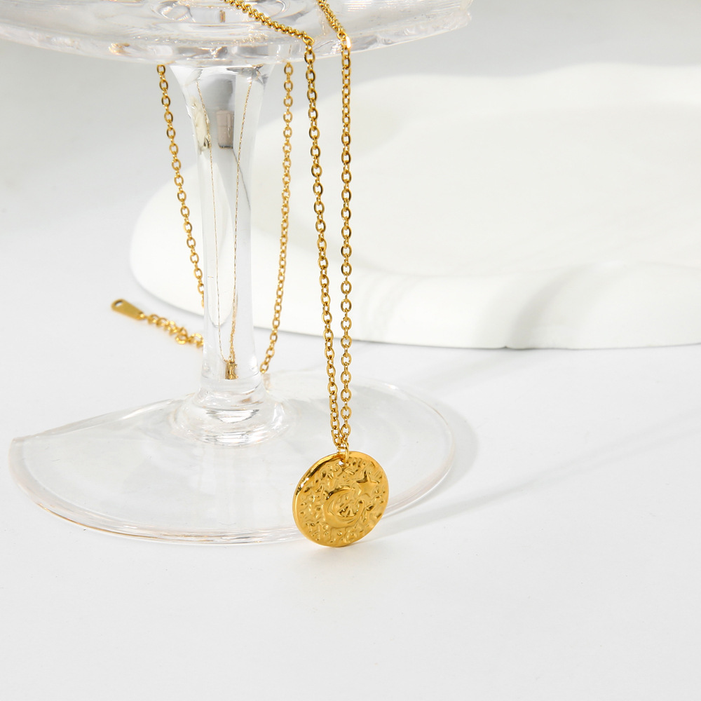 Cross-Border Hammered Relief Star and Moon Coin Pendant Stainless Steel Necklace 18K Gold-Plated Waterproof Accessories Retro Jewelry for Women