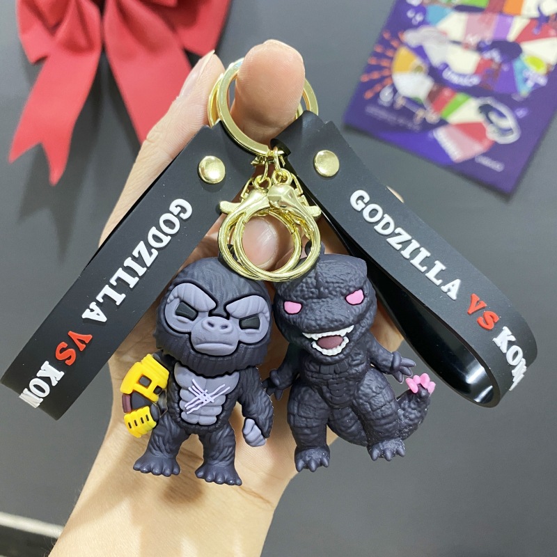 New cross-border creative king kong war Godzilla key key chain monster doll key chain bag pendant wholesale