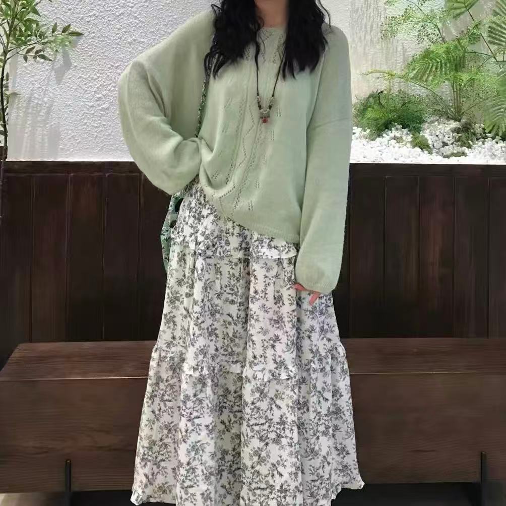 Korean-Style Lazy Style Hollow-Out Purple Sweater for Women, 2026 Early Spring New Model, Super Beautiful, Gentle and Elegant Thin Knit Top