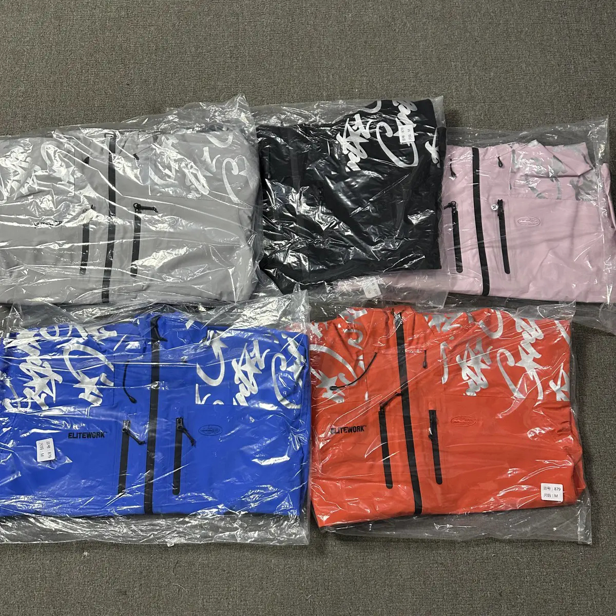 高品质高版反光三防冲锋衣户外运动硬壳夹克开衫外套宽松男女情侣