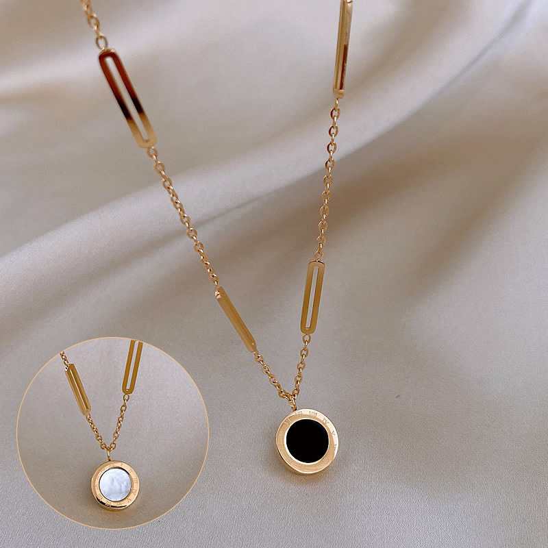 Black and White Double-sided Roman Numerals Disc Clavicle Chain Necklace Women's Rose Gold Design Sense Internet Celebrant All-match Body Accessories