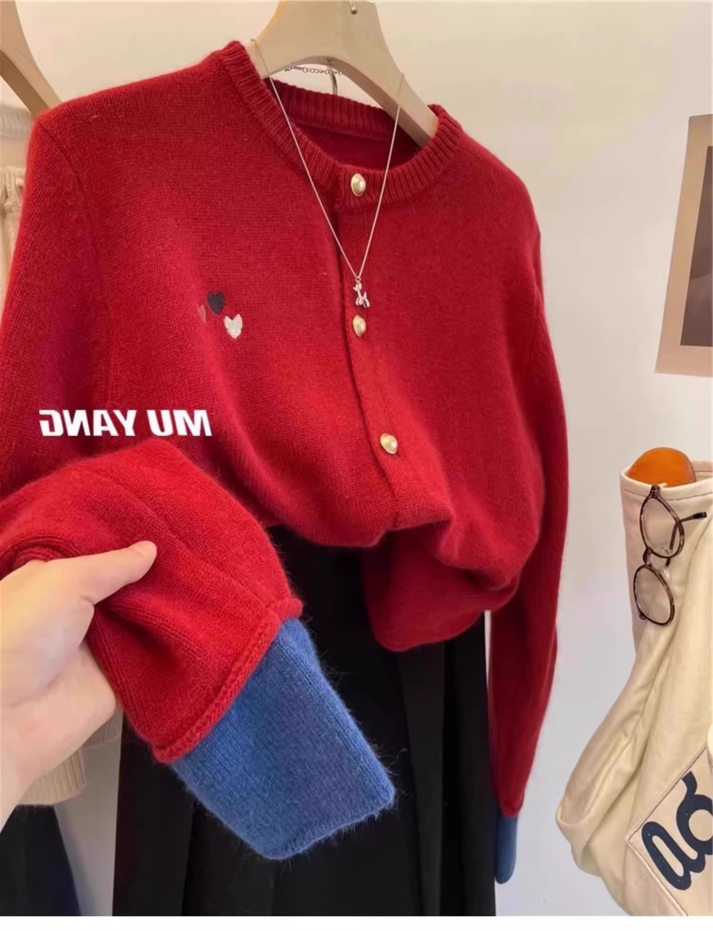Spring and Autumn New Style Fine Wool Round Neck Love Embroidery Cardigan Women's Loose and Easiest for Match Long Sleeve Single Breasted Outer Jacket