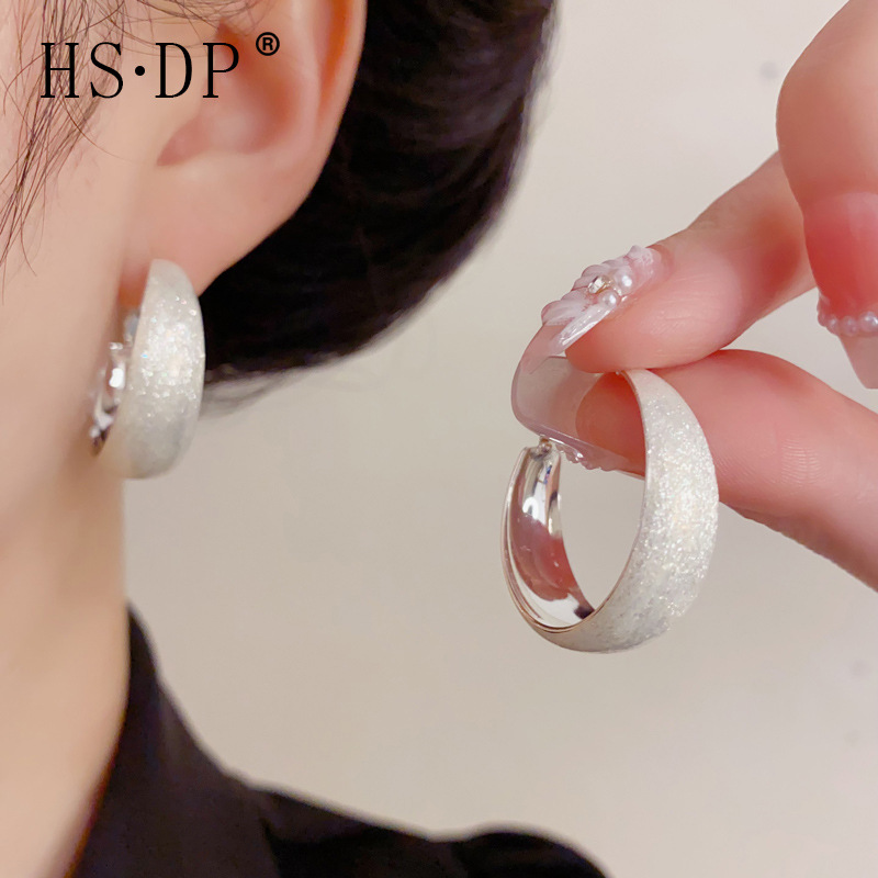 French-Style Bold Retro Thick Silver Mixed-Color Enamel Hoop Earrings, Elegant Light Luxury Simple and Stylish Earrings Wholesale