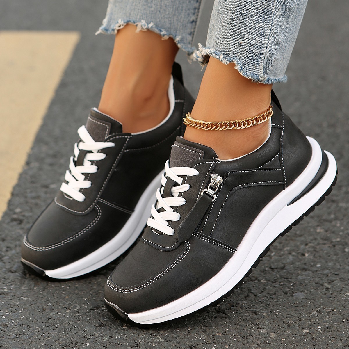 Women's Sports Casual Shoes European and American New Fashion Wedge Heel Thick-Soled Casual Sports Women's Shoes 43 Large Size Wholesale