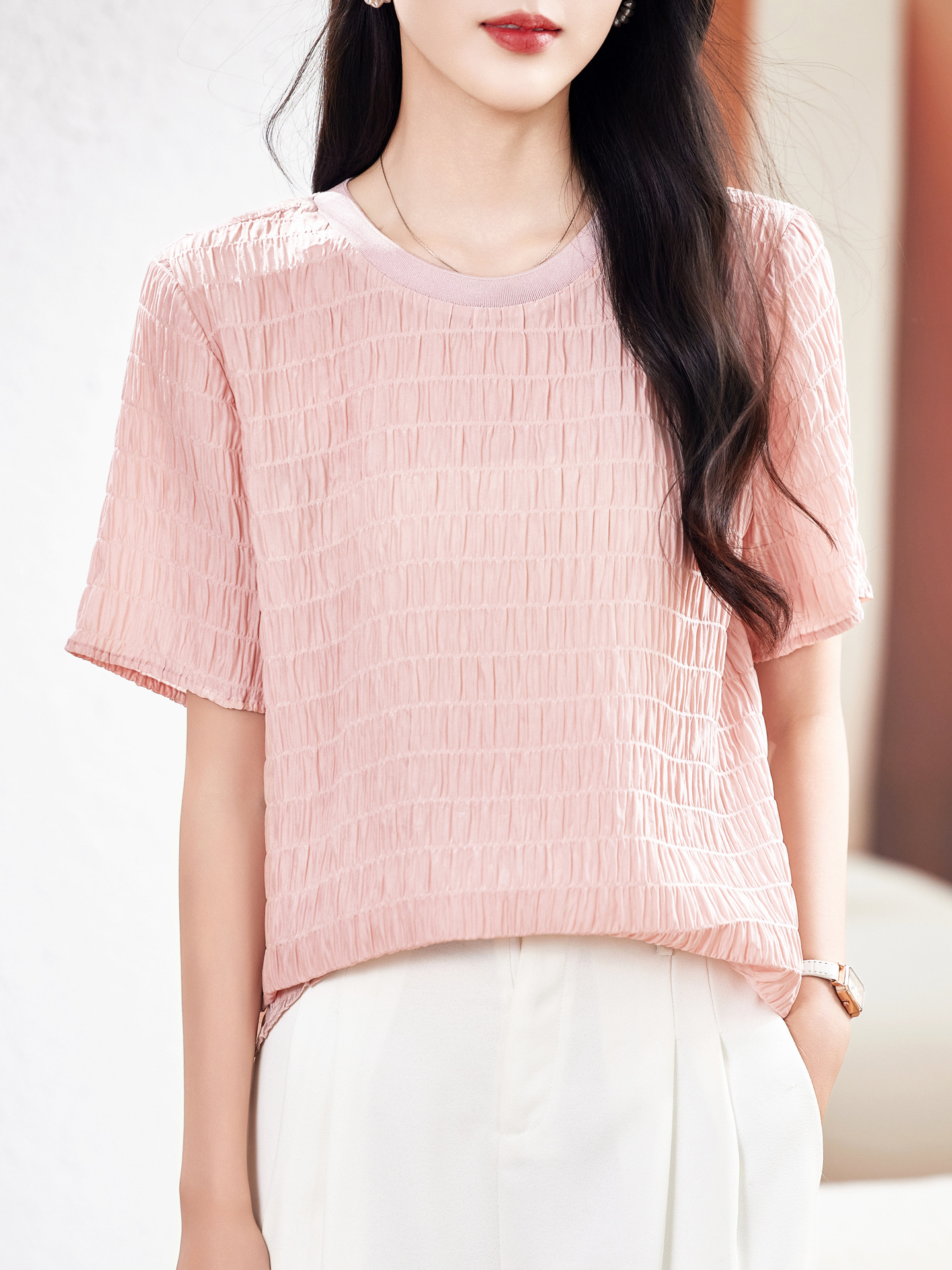 19mm Shell Crepe Silk Short-Sleeve T-Shirt for Women, 2026 New Summer V-Neck High-End Versatile Mulberry Silk Top