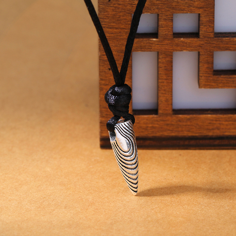 New Wolf Warriors 2 with domineering men's bullet necklace creative boyfriend gift cold front black rope pendant