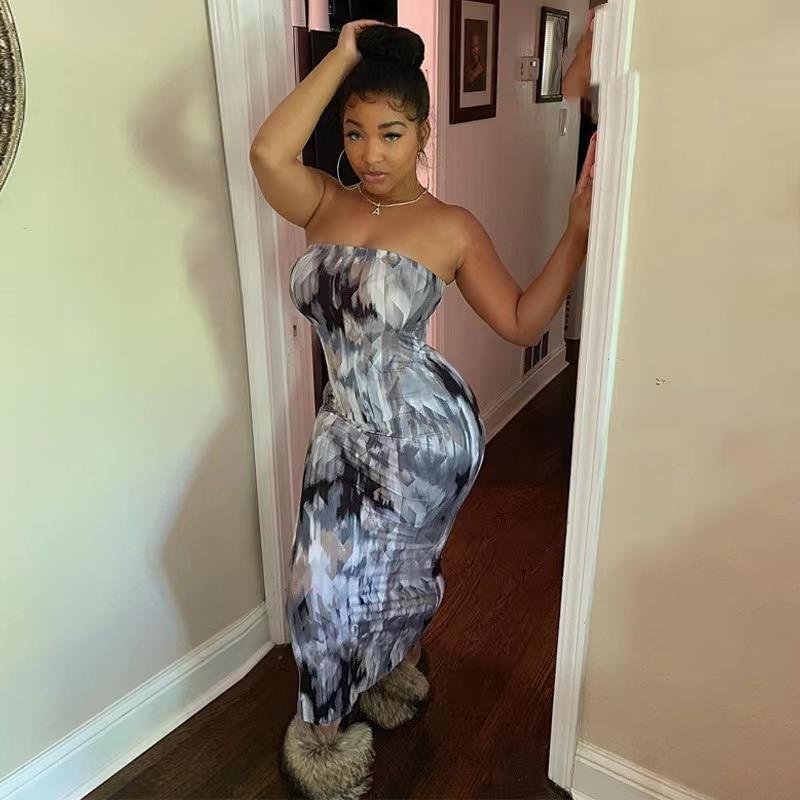 2026 New Amazon Cross-Border Foreign Trade European and American Summer Women's Printed Slim Sexy Strapless Long Dress