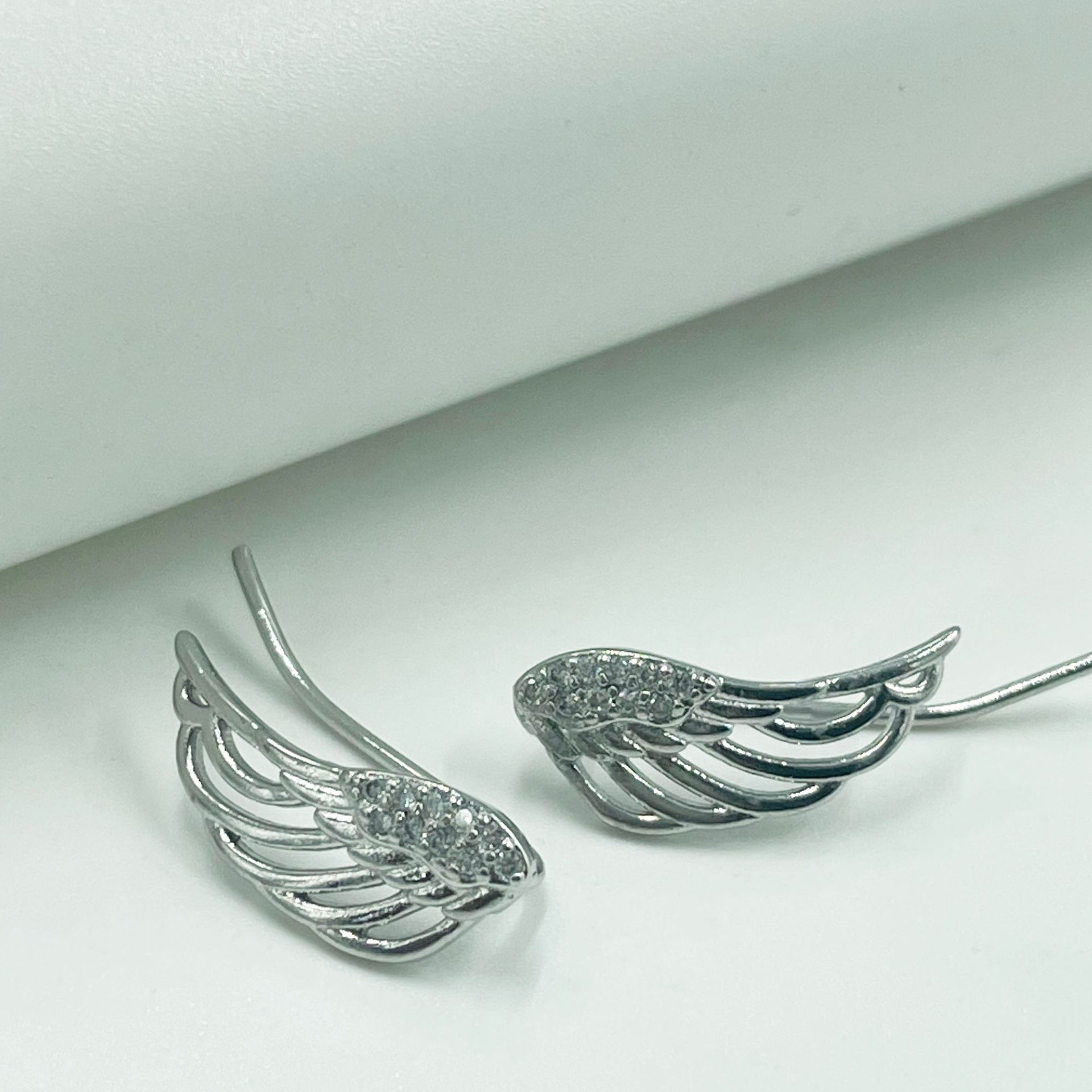 New Arrival Angel Wing Earrings Women's Earrings with Diamond Elegant Elegant Niche Design Distinctive Sweet Ear Accessories