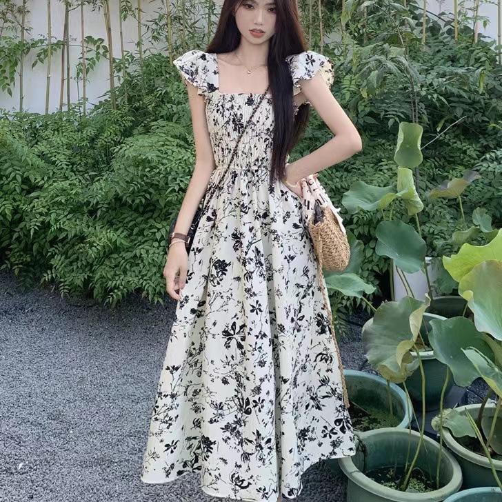 Super fairy Mori style dress summer new small flying sleeve sweet temperament gentle style French floral midi dress