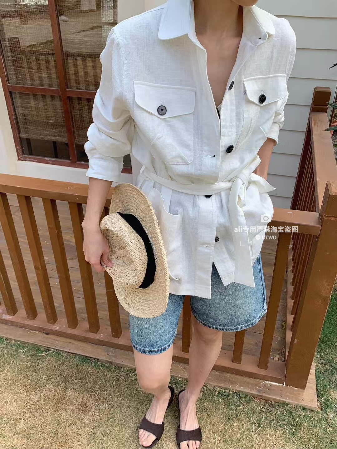 Dtwo Spring and Summer New Original Design Women's Clothing Wholesale Polo Collar Cotton and Linen Shirt Jacket 6117521