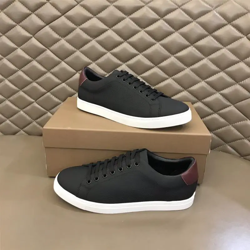 European Men's Shoes Summer New Casual Big Brand European and American Flat Korean Breathable Sneakers Fashion Versatile Comfortable Trendy