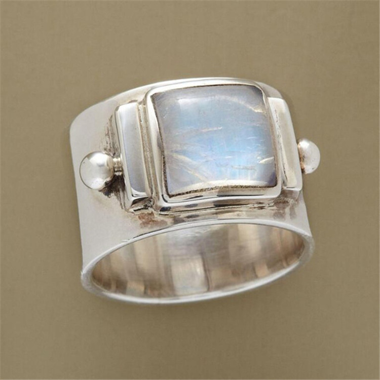 Longrui Cross-Border New Fashion Retro Imitation Natural Moonstone Ring Ladies Engagement Wedding Commemorative Ring