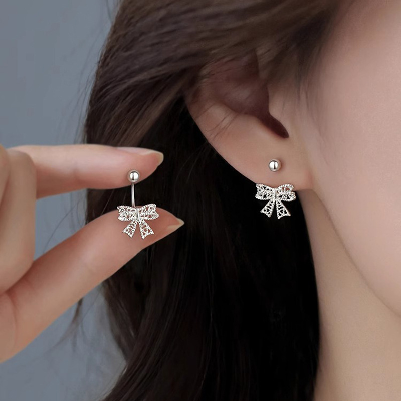 Hollow Bowknot Earrings Women's Screw Buckle Anti-drop Light Luxury Earrings Niche Design Sense New Earrings for Hair