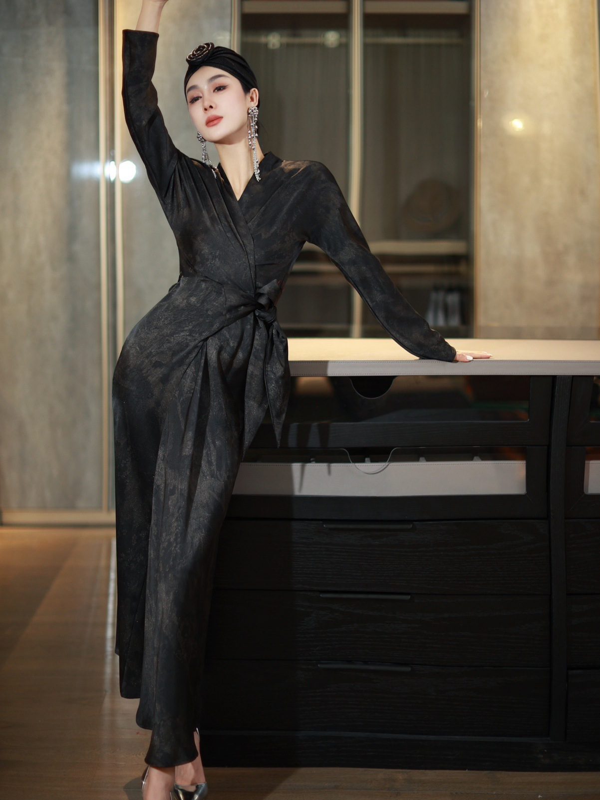 Gilded Body Wrap High-end Sense dress Elegant Charm Side Drawstring Lace-up Waist Curved Elegant Skirt